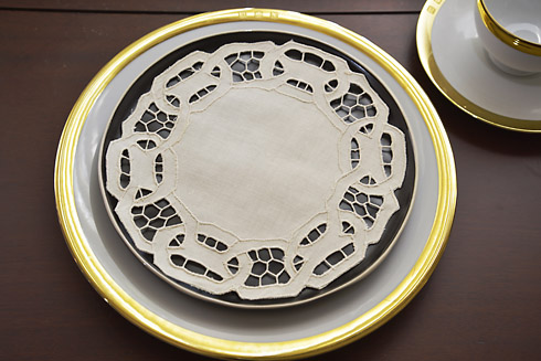 Pearled Ivory Dynasty Cutworks Round Doilies. 8"RD. (12 pieces) - Click Image to Close